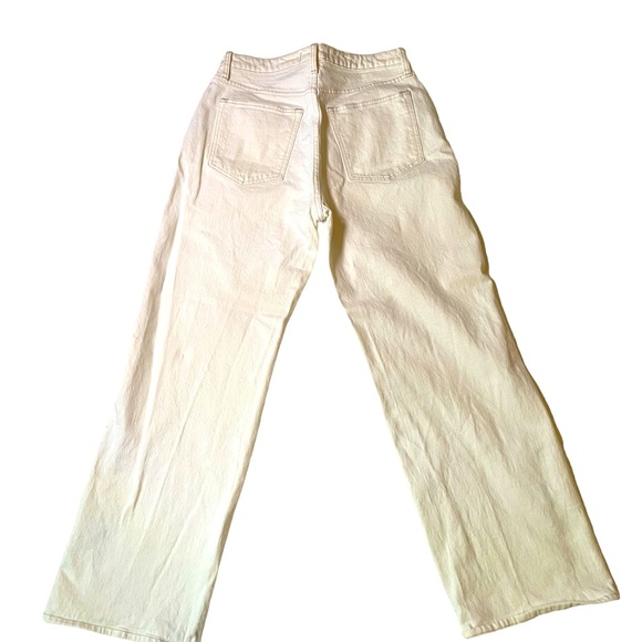 Abercrombie & Fitch - The 90s Relaxed Jean - High Rise - Picture 2 of 4